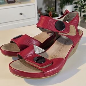 Remonte Red Leather Sandals with Black Accents Size 41